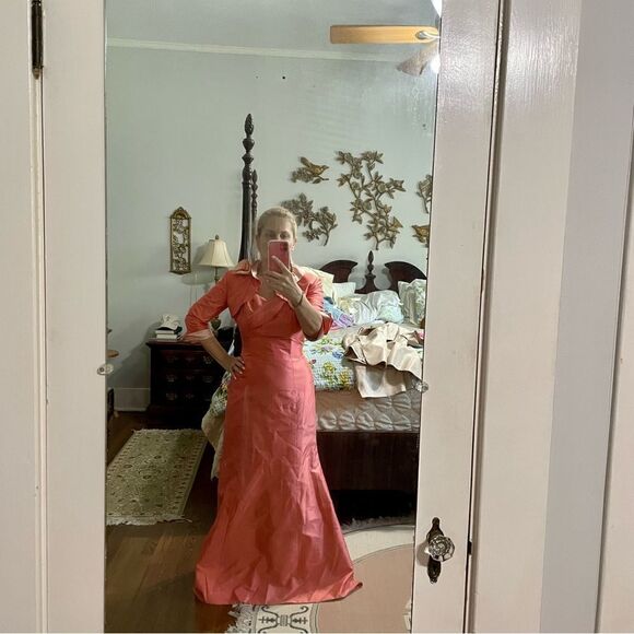Marisa Baratelli salmon pink Thai silk party or prom dress with matching jacket - Picture 2 of 14